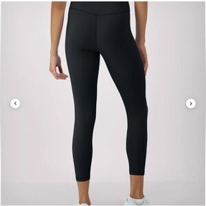 Hanes Moves Women's 7/8 Leggings with Internal Pocket, S